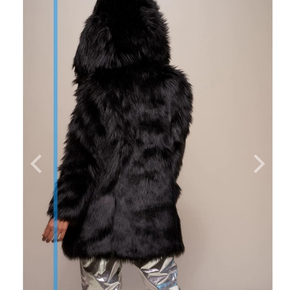 Spirithood - Black Wolf Faux Fur Jacket SZ L 🐺 - Picture 3 of 4
